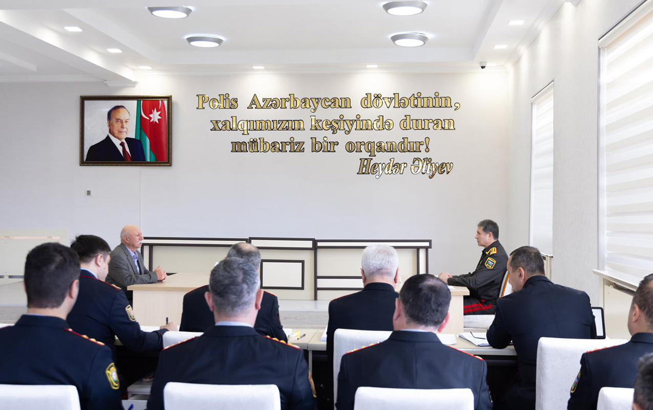 Vilayət Eyvazov rəislərə tapşırıqlar verdi